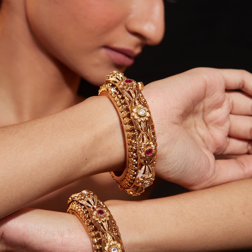 Gold Plated Kundan With Red Onyx Stone Screw Openable Bangles, Set of 2