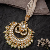 Gold Plated White Womens Kundan, Polki Maangtikka