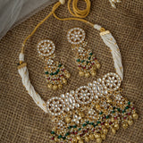 Gold Plated Green Womens Kundan Polki Necklace Set with Pair of Earrings