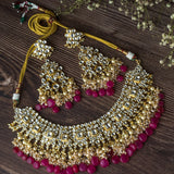 Gold Plated Pink Womens Kundan Short Necklace Set with Pair of Earrings