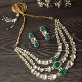 Gold Plated Green Womens Kundan Short Necklace Set with Pair of Earrings