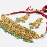 Gold Plated Green Womens Kundan Polki Necklace Set with Pair of Earrings