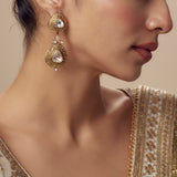 Saadgi Gold Plated Womens Kundan, Polki Pair of Dangler Earrings (Freesize)