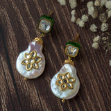 Gold Plated White Womens Kundan & Polki Drop Pair of Earrings