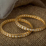 Gold Plated Womens Kundan Pair of Bangles
