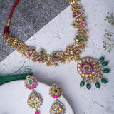 Morpankh Gold Plated Multicolored Womens Kundan, Polki Short Necklace Set with Pair of Earrings (Freesize)