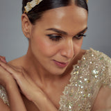 Saadgi Gold Plated White Kundan, Polki Womens Maathapatti (Freesize)